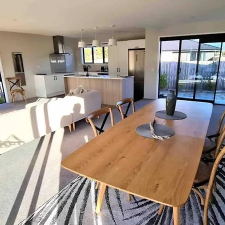 Miss Eastons Whare Villa Westport Exterior photo