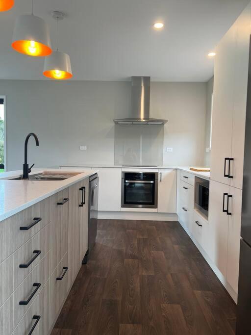 Miss Eastons Whare Holiday home Westport